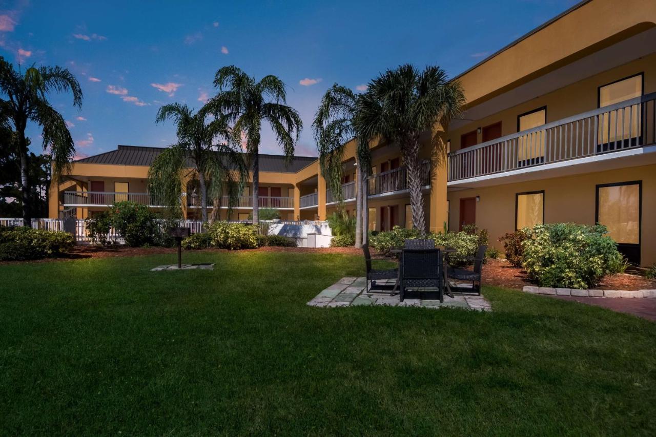 Surestay Hotel By Best Western St Pete Clearwater Airport Екстер'єр фото