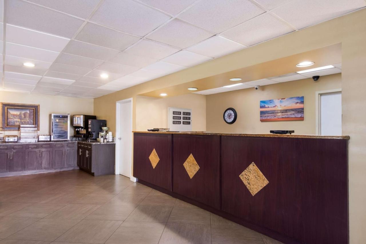 Surestay Hotel By Best Western St Pete Clearwater Airport Екстер'єр фото
